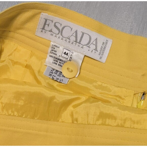 Vtg Escada Womans Sweater & Dress Combo Embroidered Sequin Flower Knit Size 44 - Picture 8 of 16